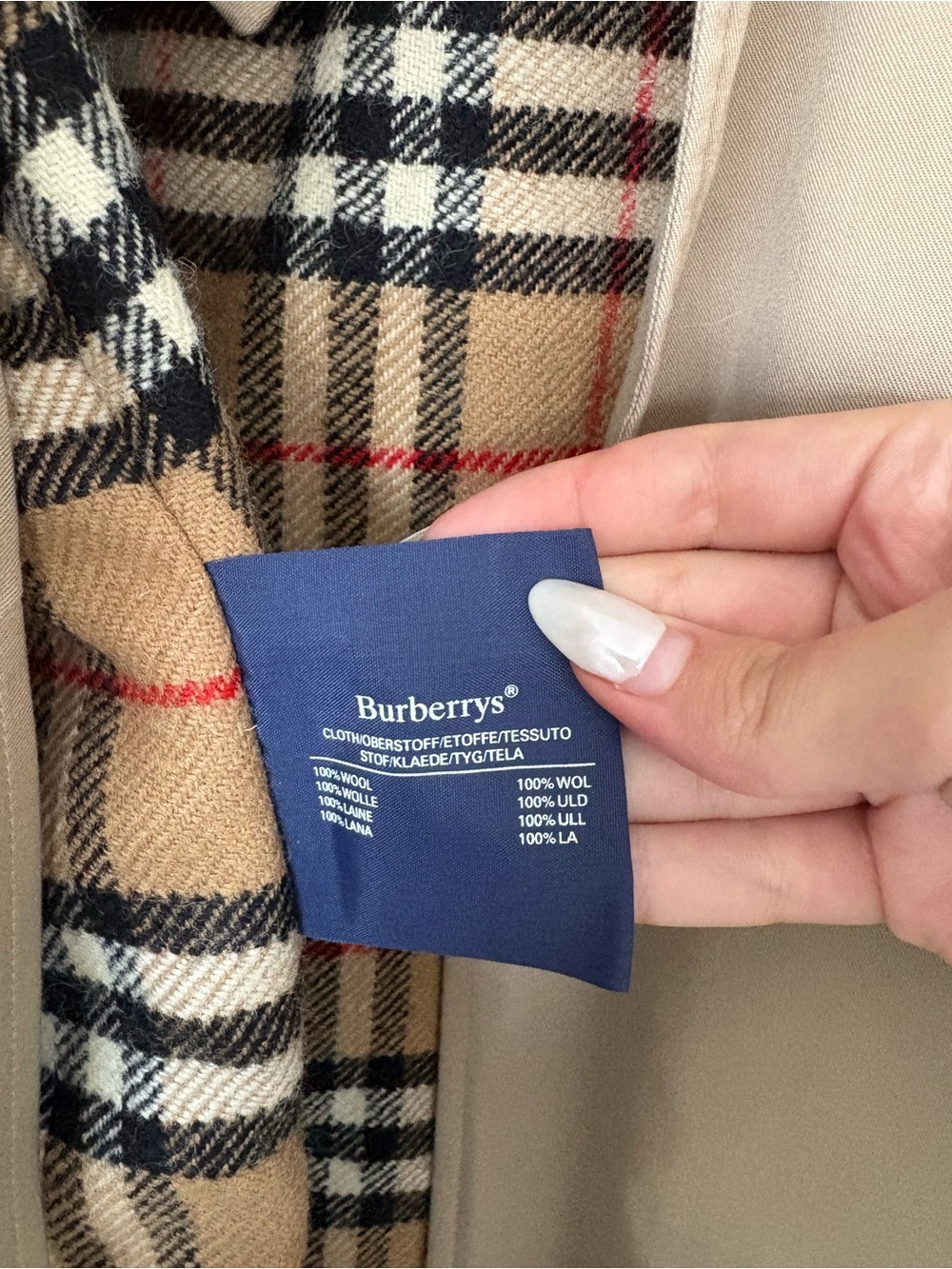 Vintage Burberry Tan Trench 100% Wool - Picture 5 of 13